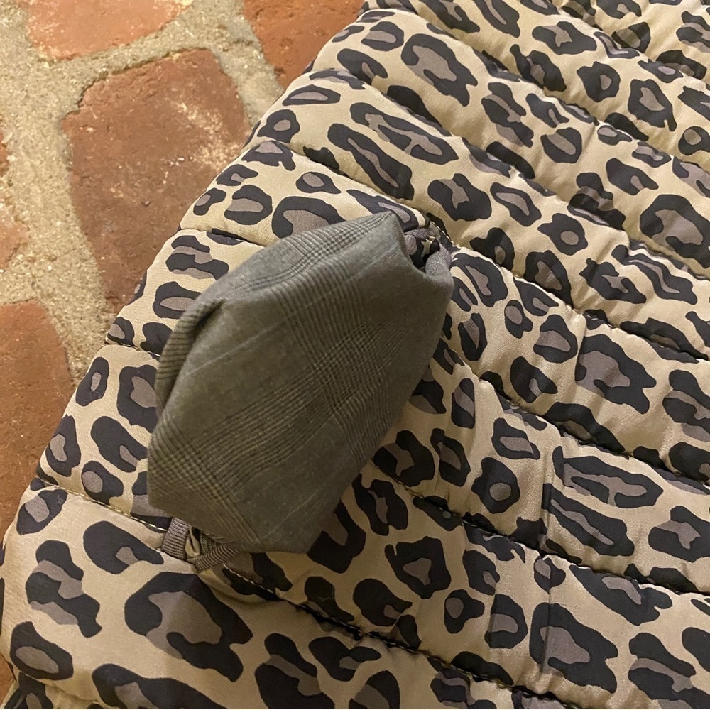 SEA New York Silk Animal print vest - Picture 4 of 16